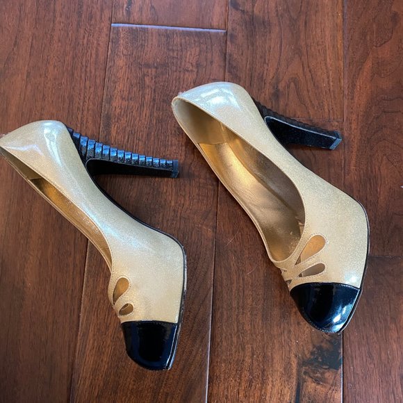 Chanel Sparkle Platform Heel - Picture 4 of 6